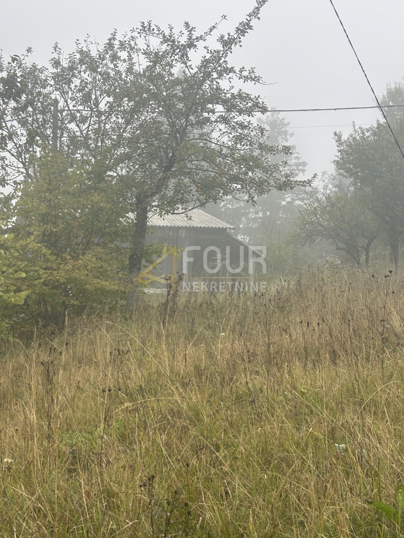 Zemljišče Kozji Vrh, Čabar, 1.482m2