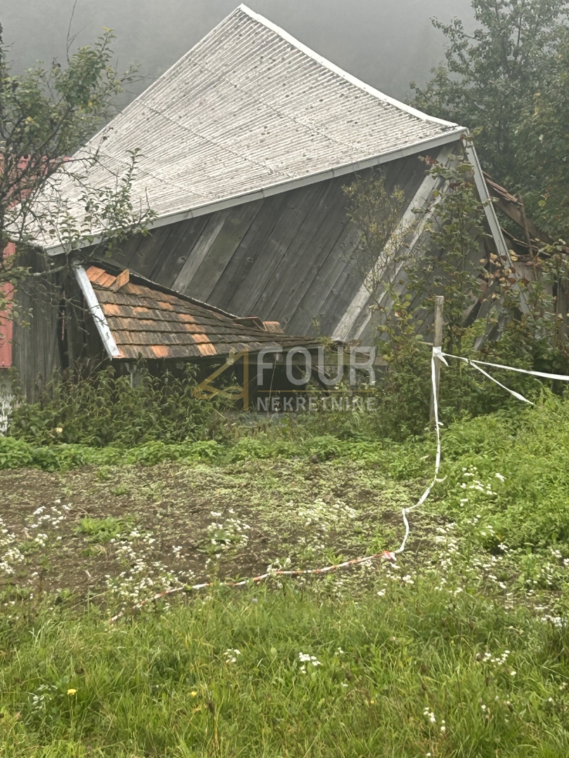 Zemljišče Kozji Vrh, Čabar, 1.482m2