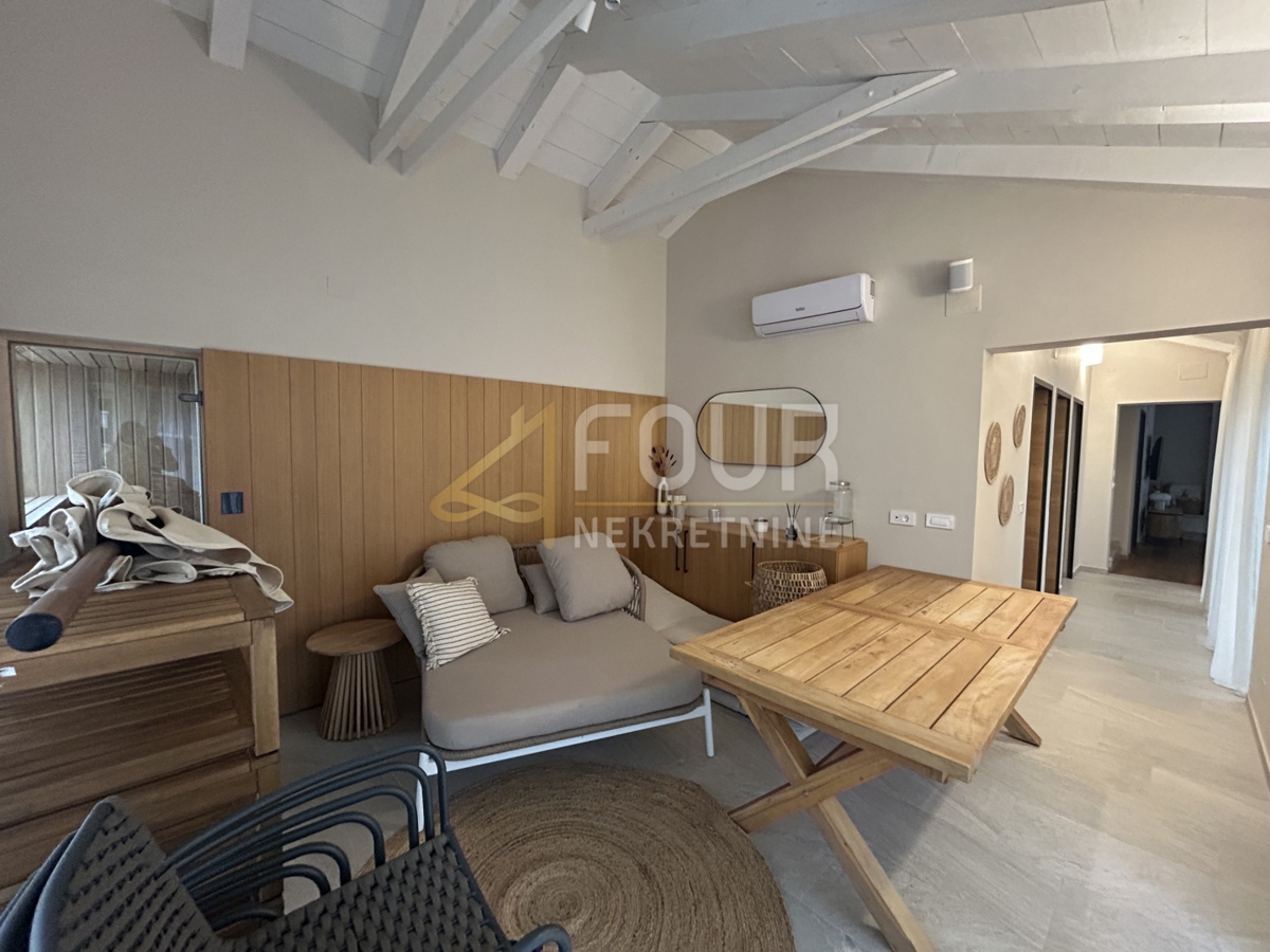 Hiša Višnjan, 191,98m2