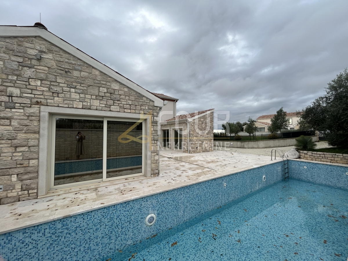 Hiša Višnjan, 191,98m2