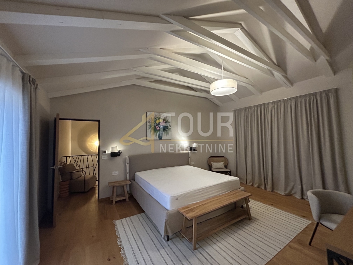 Hiša Višnjan, 191,98m2