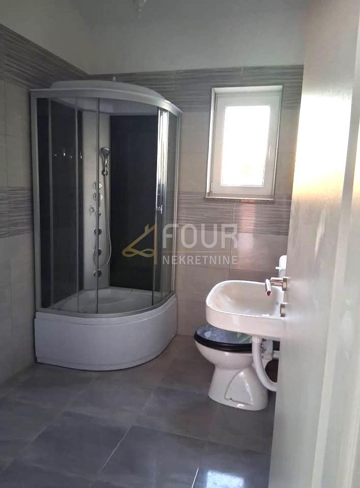 Hiša Čabrunići, Svetvinčenat, 79m2