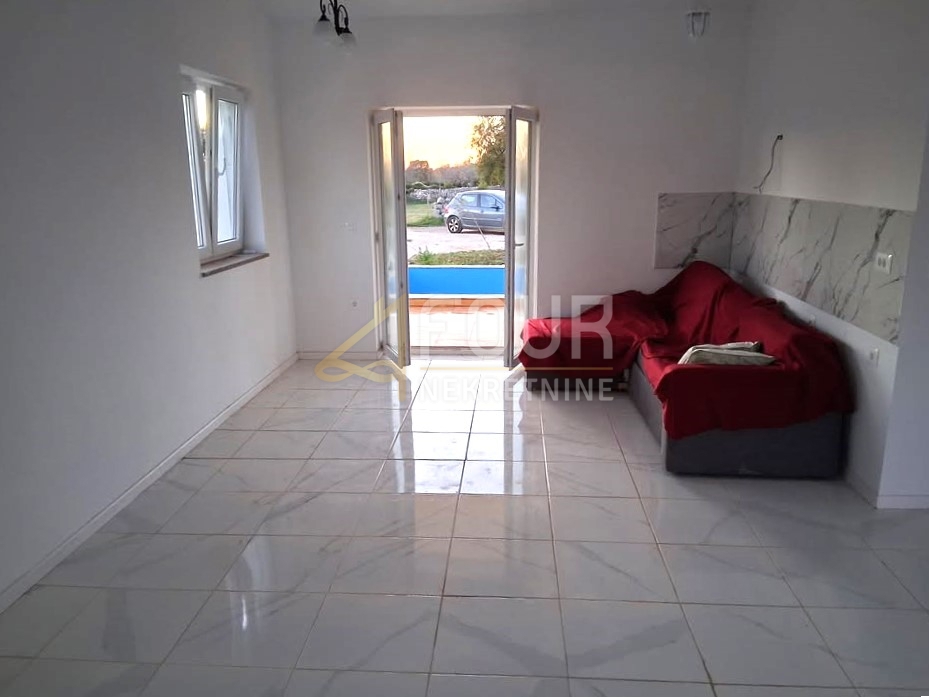 Hiša Čabrunići, Svetvinčenat, 79m2