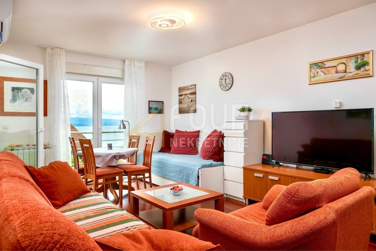 Opatija, 47,72m2, 1 spalnica + dnevna soba, balkon, panoramski pogled