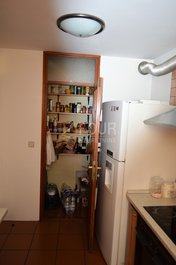 Zagreb, Maksimir, 3 sobe, 107m2, balkon