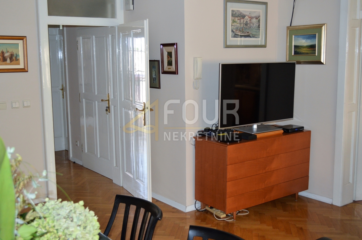 Zagreb, Maksimir, 3 sobe, 107m2, balkon