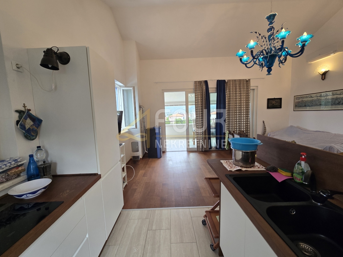 Stanovanje Cres, 120,98m2