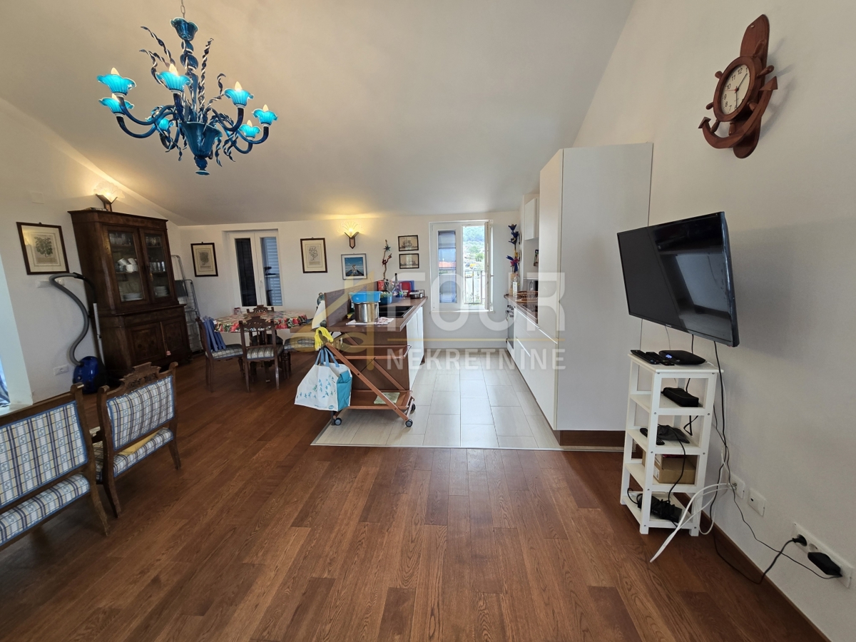 Stanovanje Cres, 120,98m2