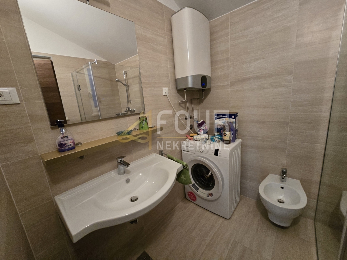 Stanovanje Cres, 120,98m2