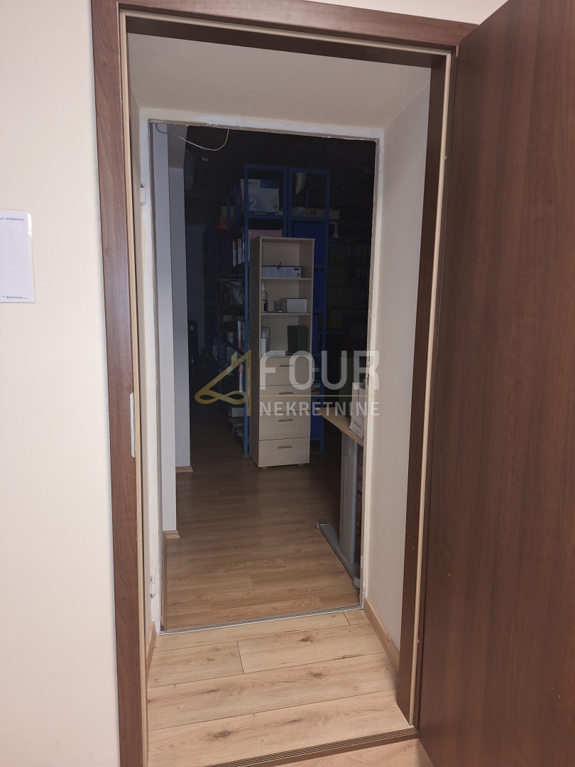 Poslovni prostor Brajda, Rijeka, 566,45m2