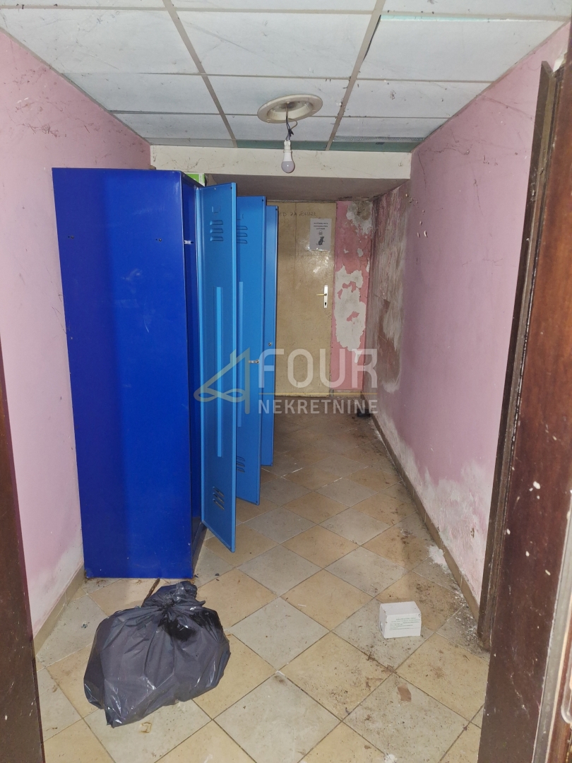 Poslovni prostor Brajda, Rijeka, 566,45m2