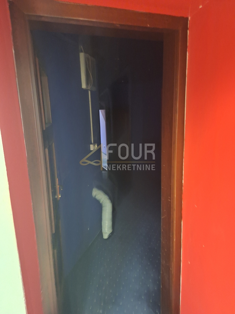 Poslovni prostor Brajda, Rijeka, 566,45m2