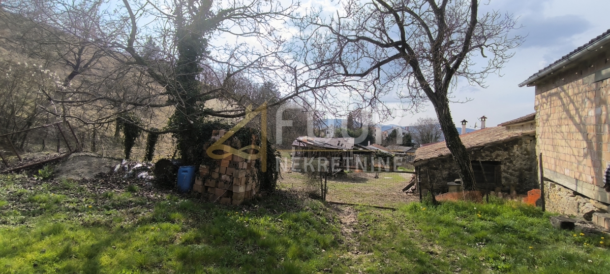 Hiša Juradi, Buzet, 80m2