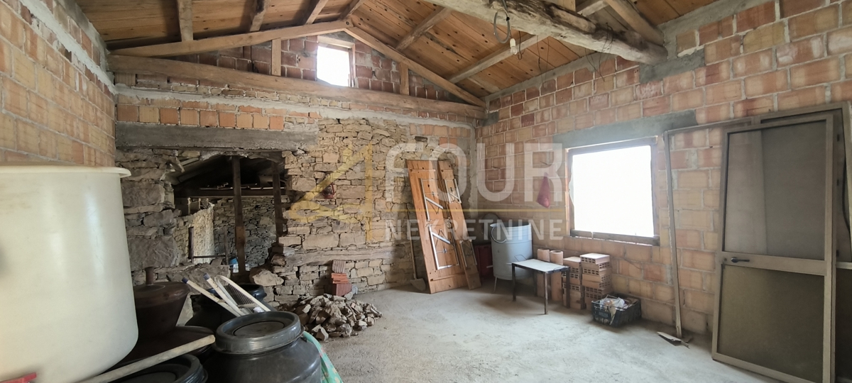 Hiša Juradi, Buzet, 80m2