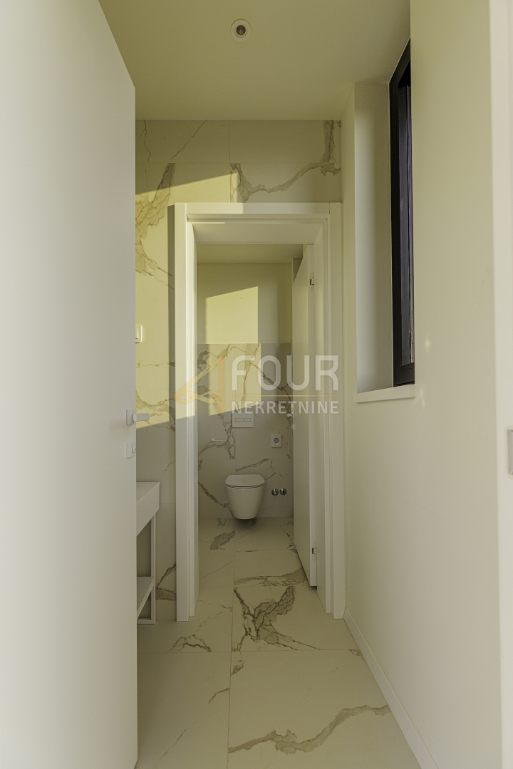 Istra, Umag - okolica, apartma - luksuzni letovišče, 1. vrsta do morja