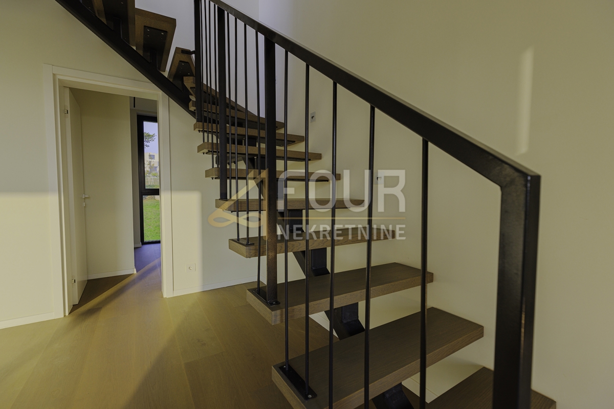 Istra, Umag - okolica, apartma - luksuzni letovišče, 1. vrsta do morja