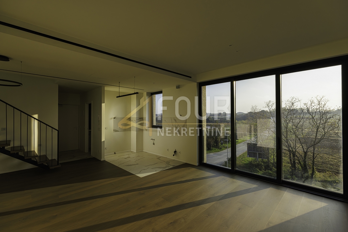 Istra, Umag - okolica, apartma - luksuzni letovišče, 1. vrsta do morja