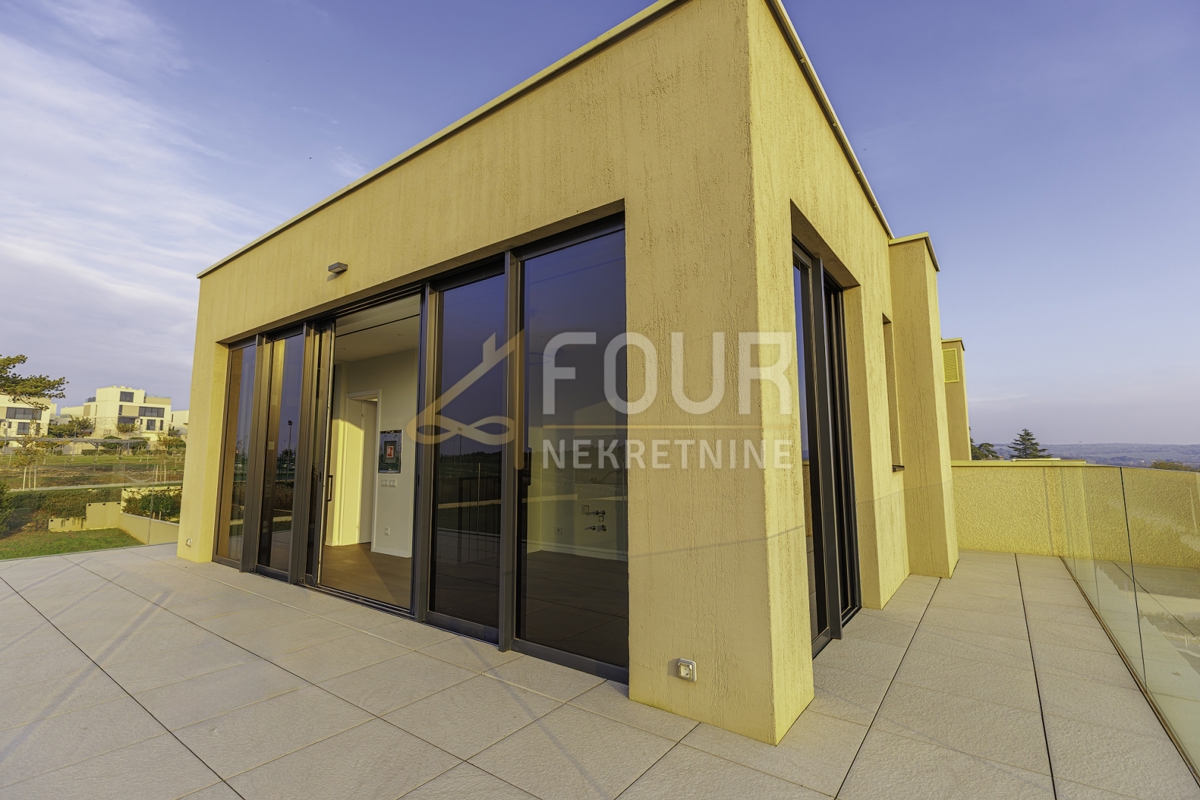 Istra, Umag - okolica, apartma - luksuzni letovišče, 1. vrsta do morja