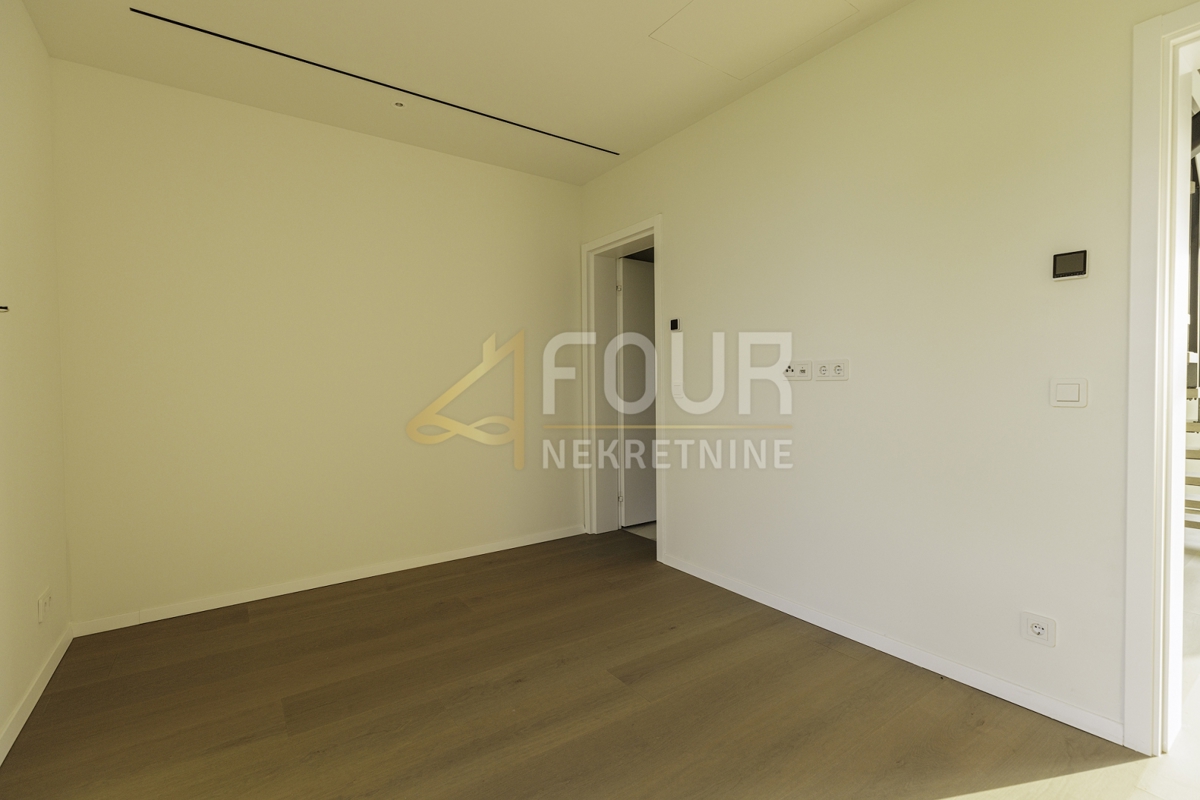 Istra, Umag - okolica, apartma - luksuzni letovišče, 1. vrsta do morja