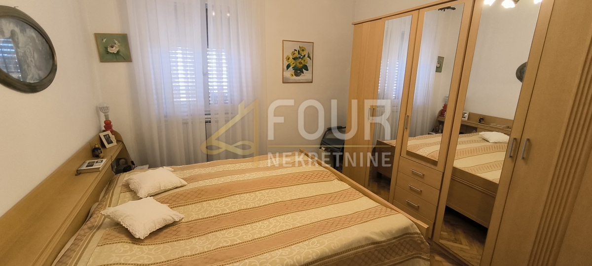 Pula, Center, 1s+db, balkon, pogled na morje