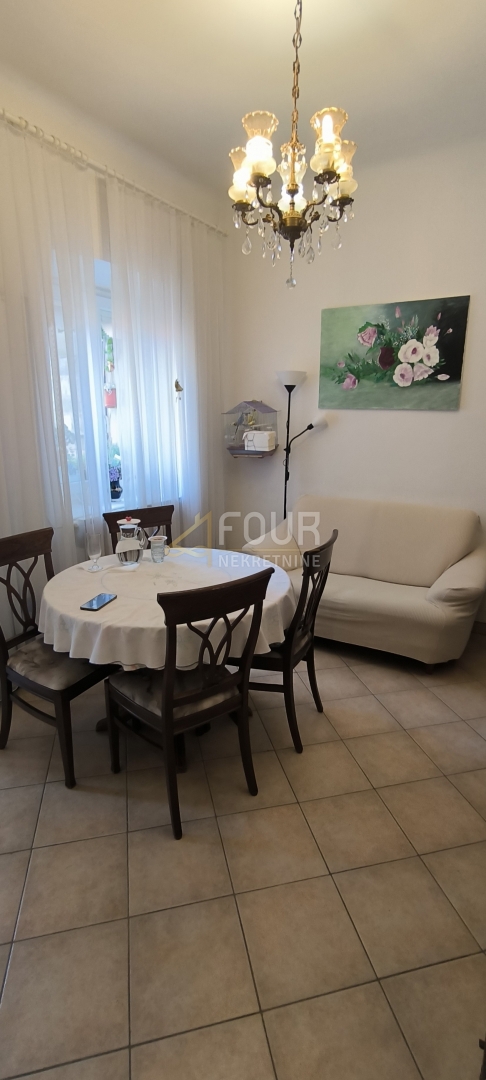 Pula, Center, 1s+db, balkon, pogled na morje