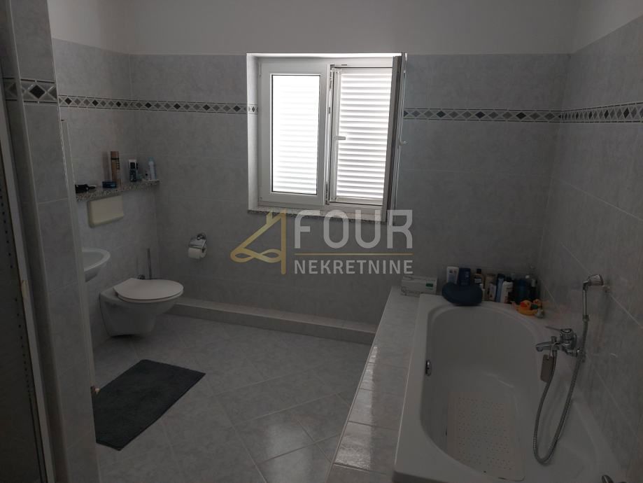 Hiša Červar-Porat, Poreč, 200m2