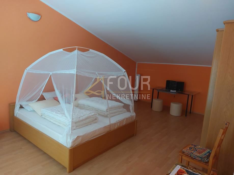 Hiša Červar-Porat, Poreč, 200m2