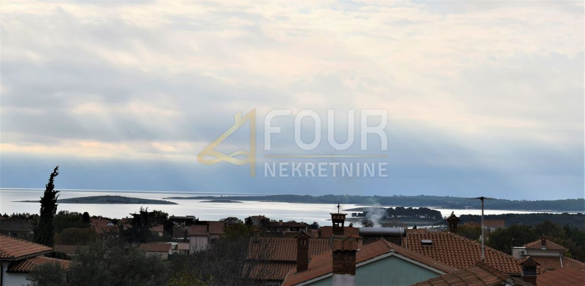Hiša Medulin, 300m2