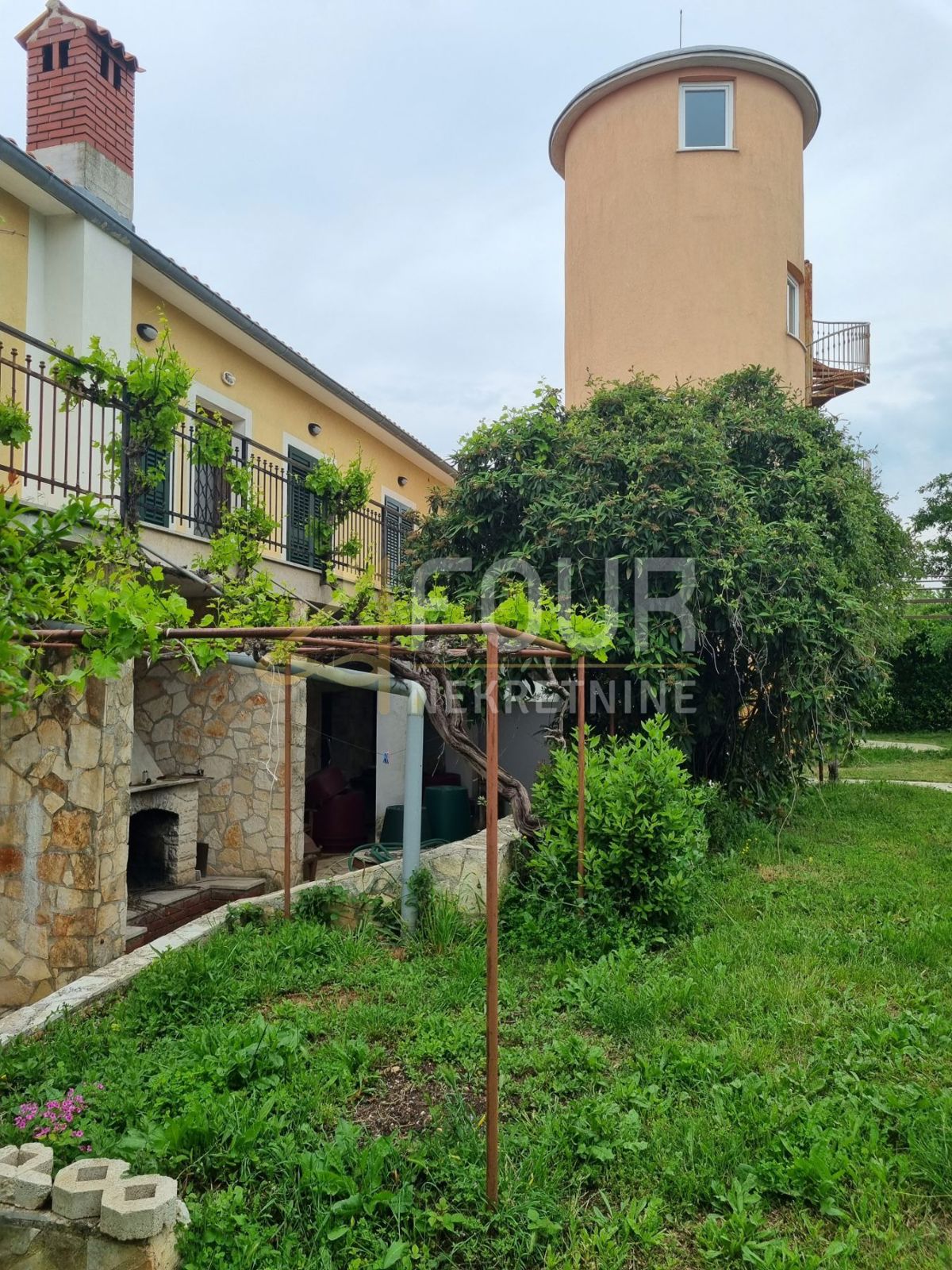 Hiša Centar, Pula, 500m2