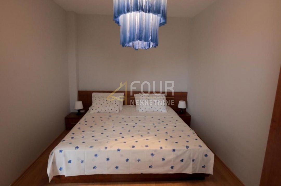 Hiša Njivice, Omišalj, 360m2
