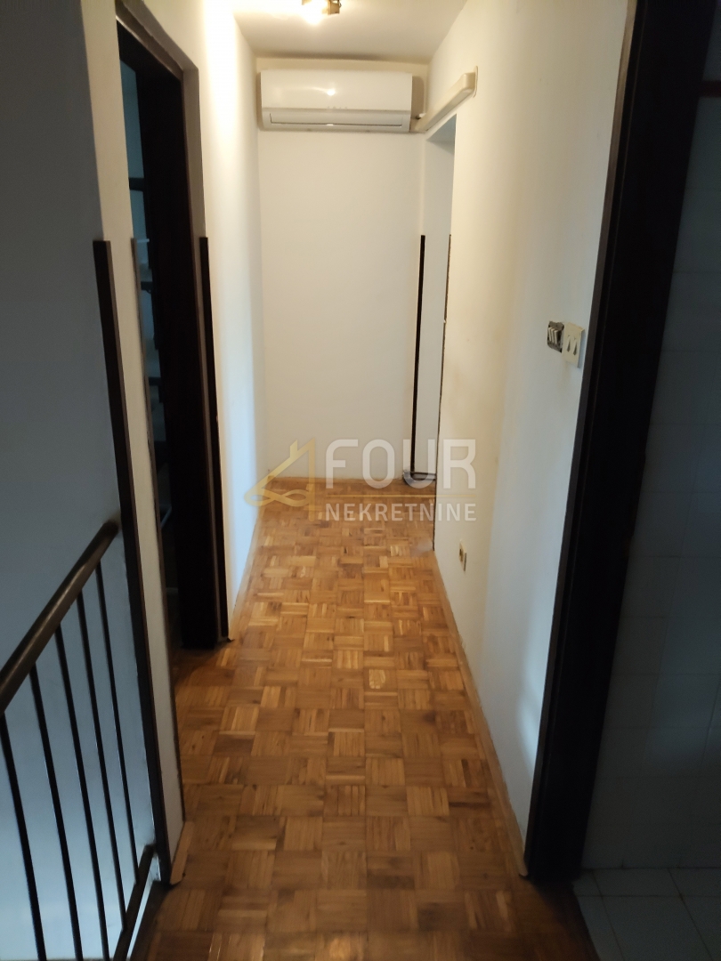 Hiša Brtonigla, 160m2