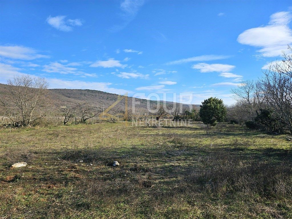 Zemljišče Malinska, Malinska-Dubašnica, 1.134m2