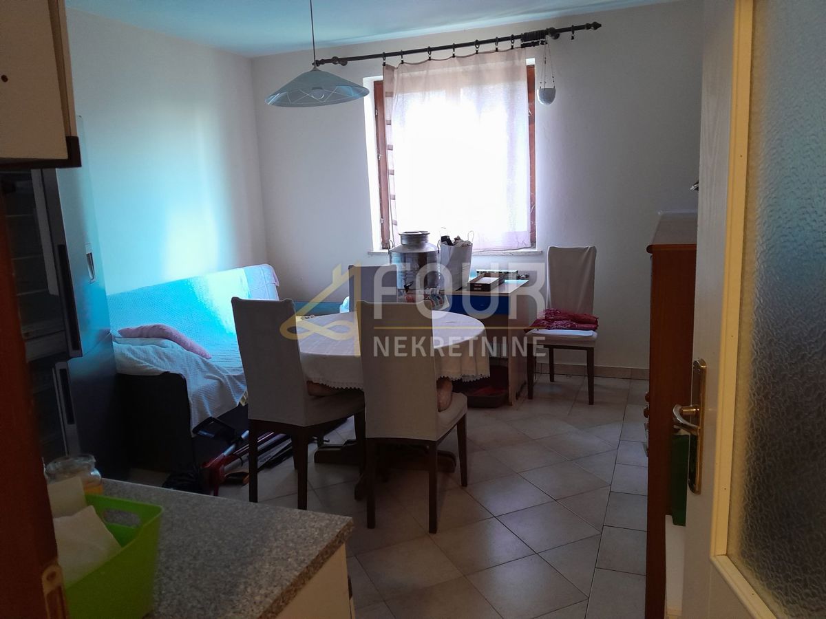 Hiša Umag, 330m2