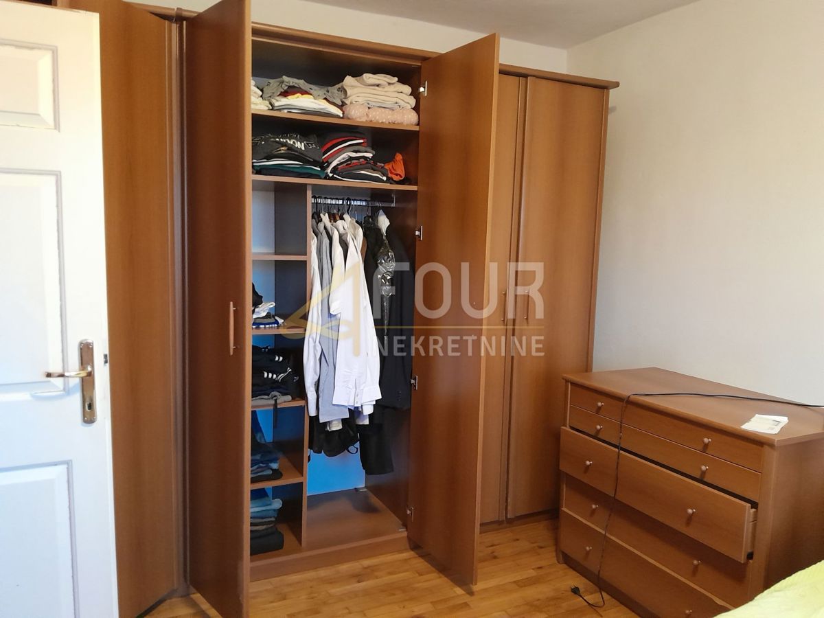 Hiša Umag, 330m2