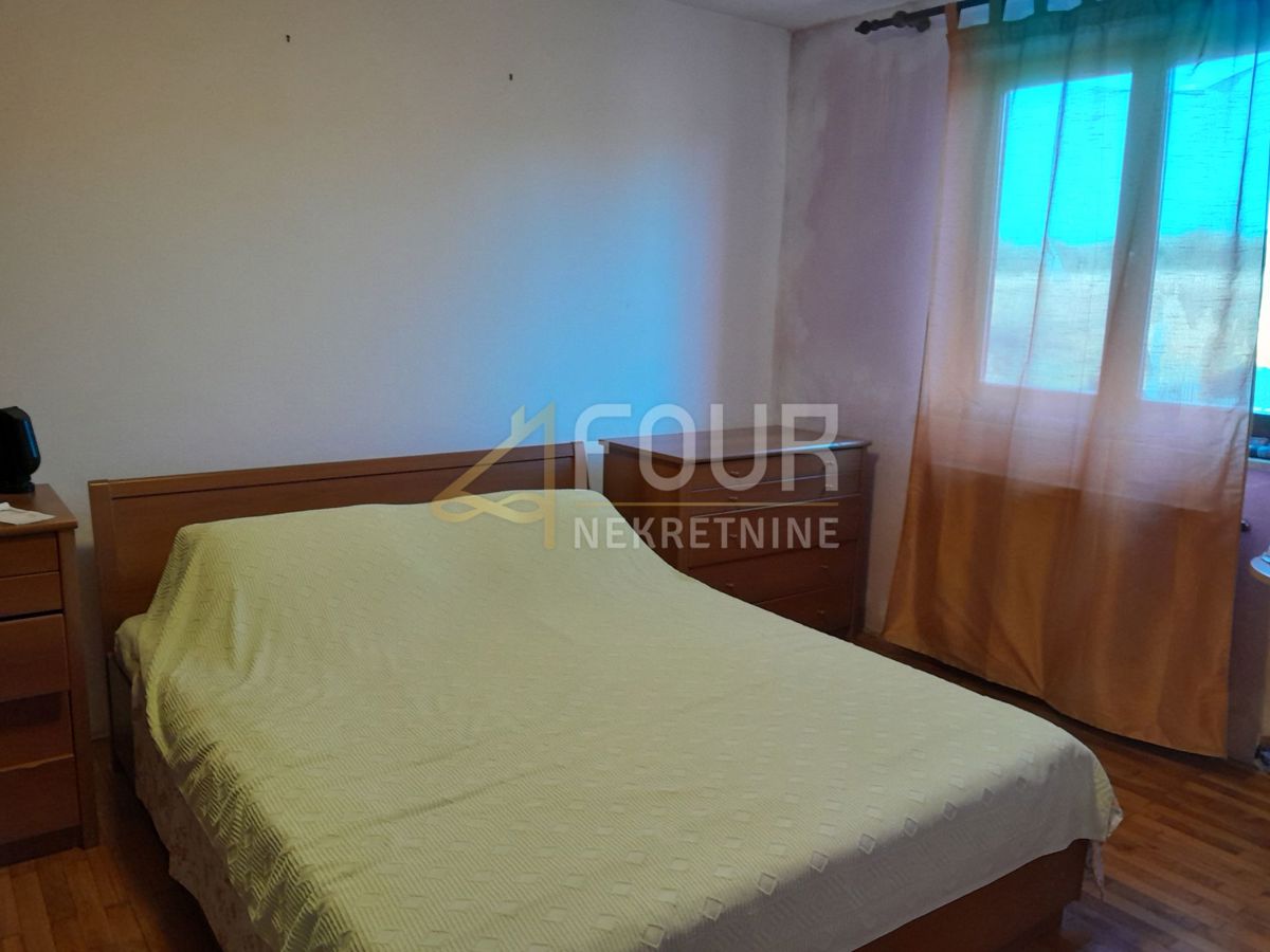 Hiša Umag, 330m2