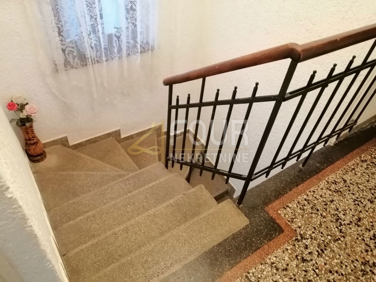 Hiša Krimeja, Rijeka, 180m2
