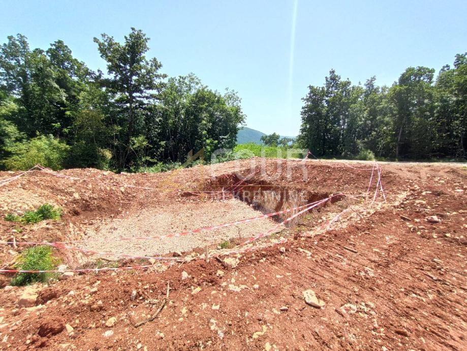 Zemljišče Sveti Bartul, Raša, 554m2