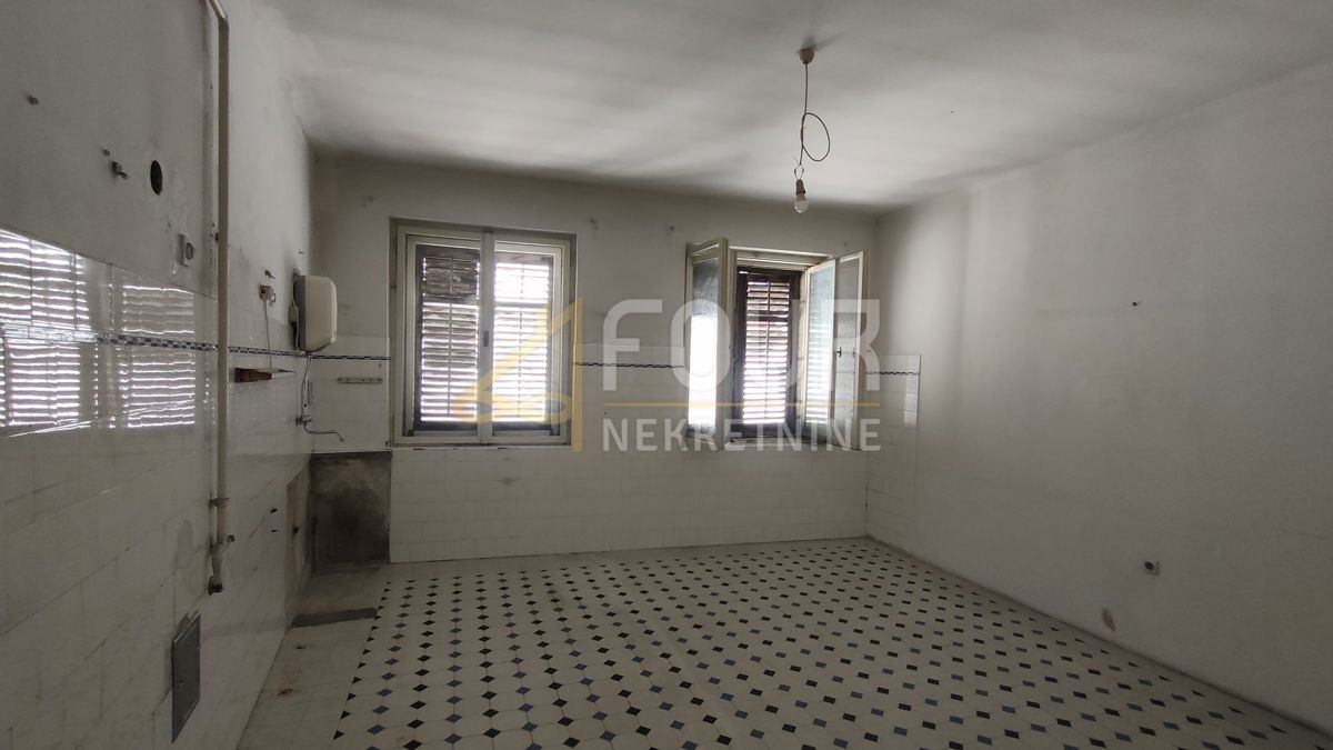 Stanovanje Centar, Rijeka, 93,16m2