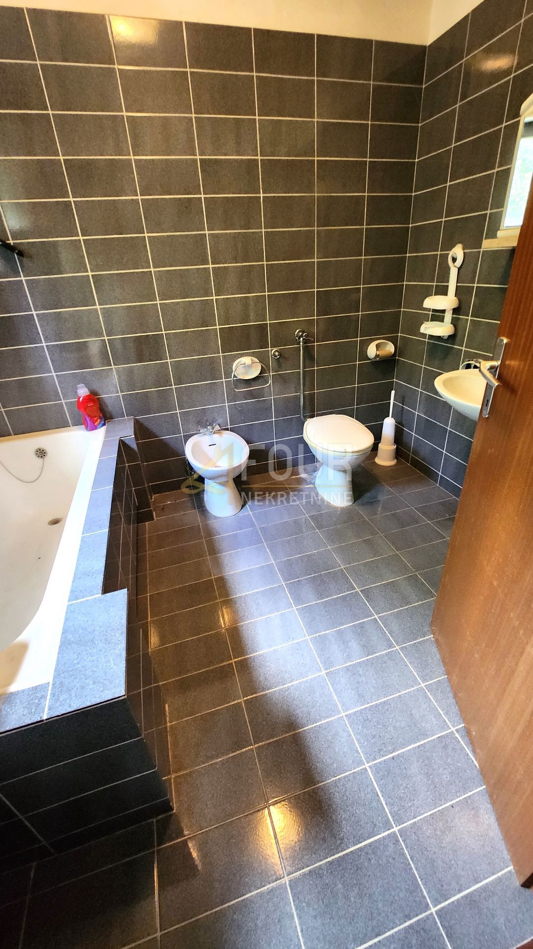 Hiša Grižane-Belgrad, Vinodolska Općina, 260m2