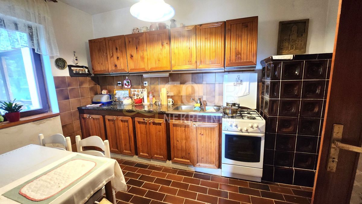 Hiša Grižane-Belgrad, Vinodolska Općina, 260m2