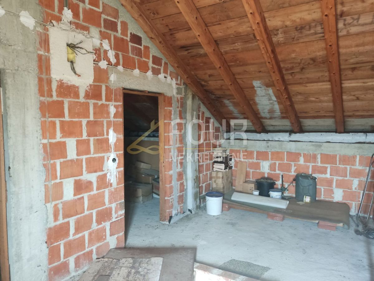 Hiša Grižane-Belgrad, Vinodolska Općina, 260m2