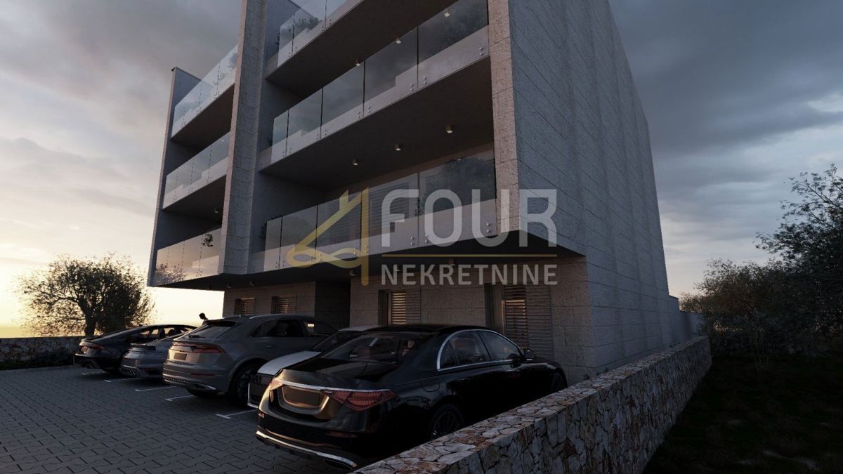 Stanovanje Tar, Tar-Vabriga, 145,30m2