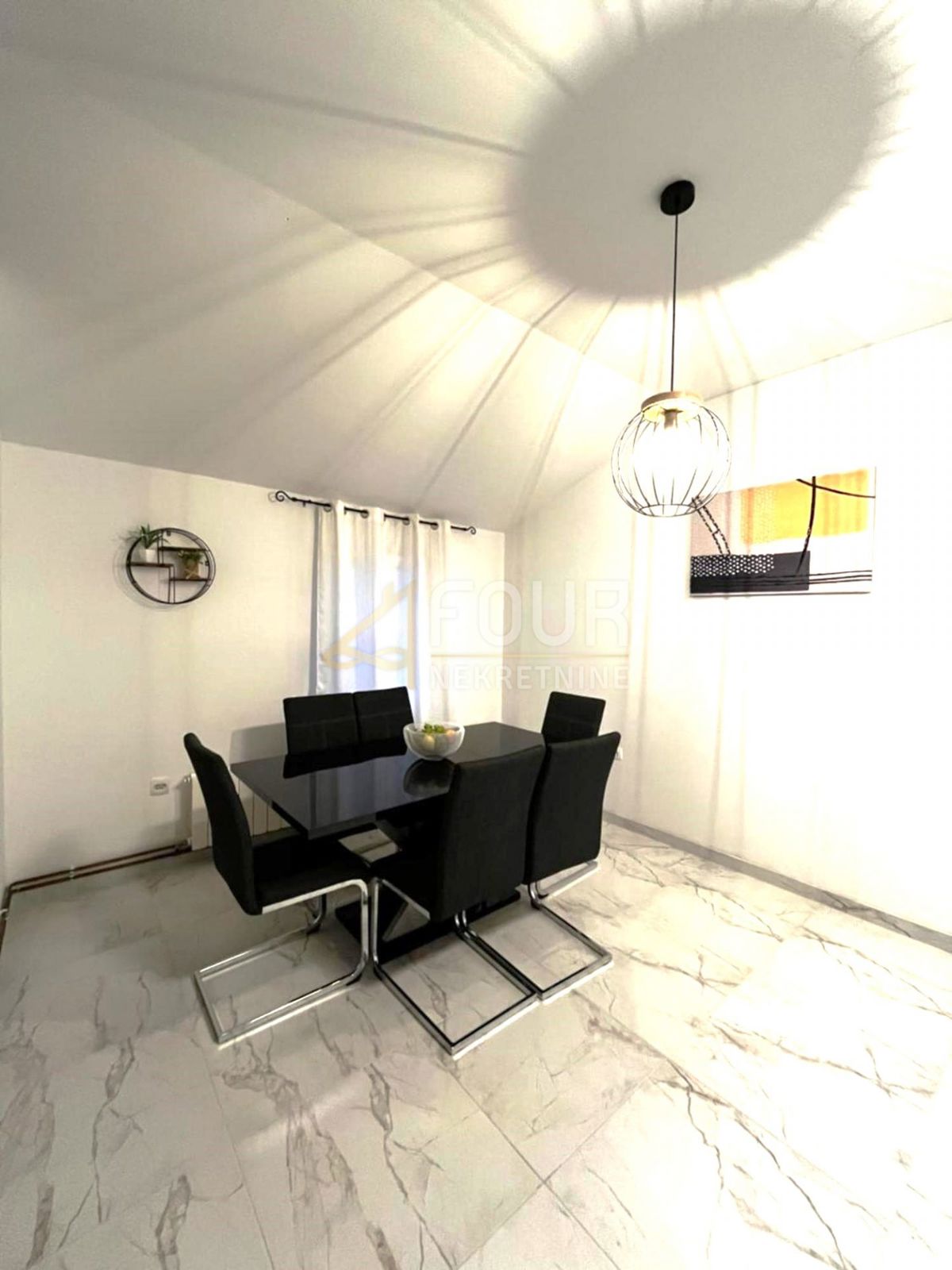 Hiša Malinska, Malinska-Dubašnica, 350m2