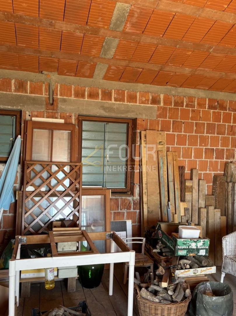 Stanovanje Banjol, Rab, 65,95m2