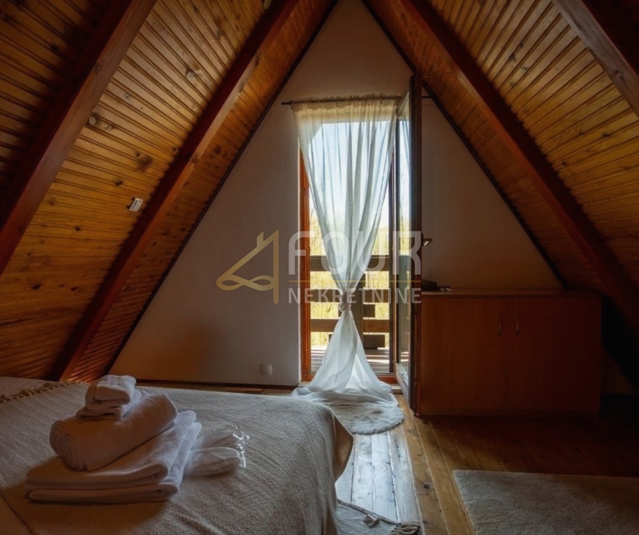 Hiša Belo, Delnice, 130m2