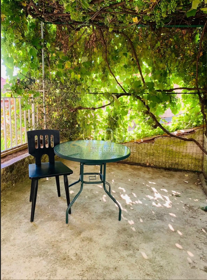 Hiša Centar, Pula, 104m2