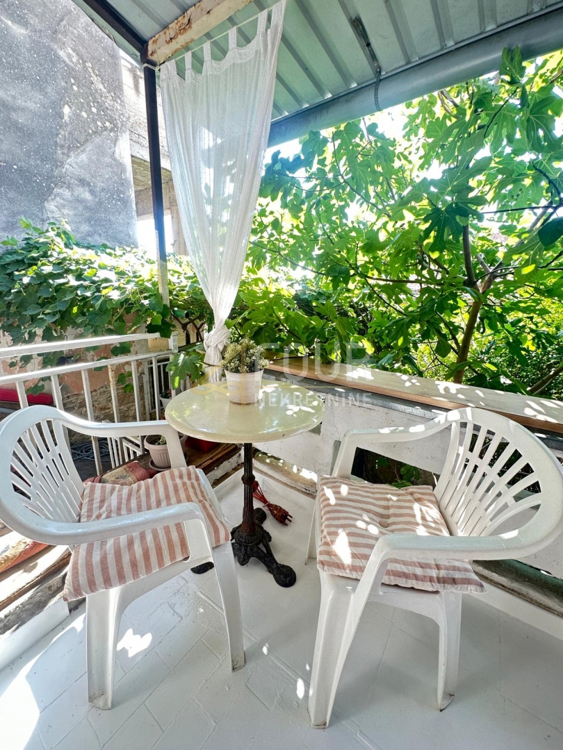 Hiša Centar, Pula, 104m2