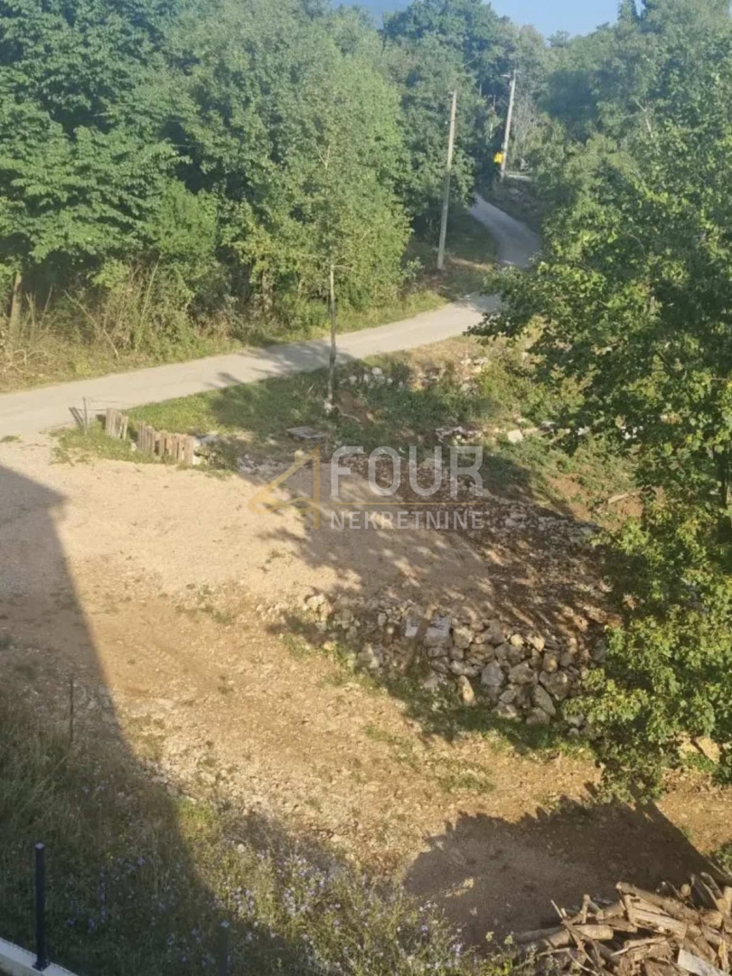 Zemljišče Jurdani, Matulji, 1.560m2