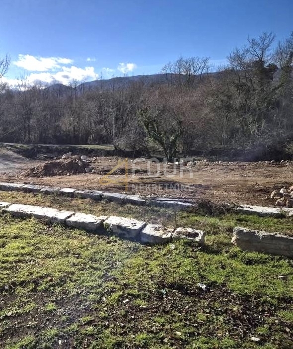 Zemljišče Jurdani, Matulji, 1.560m2