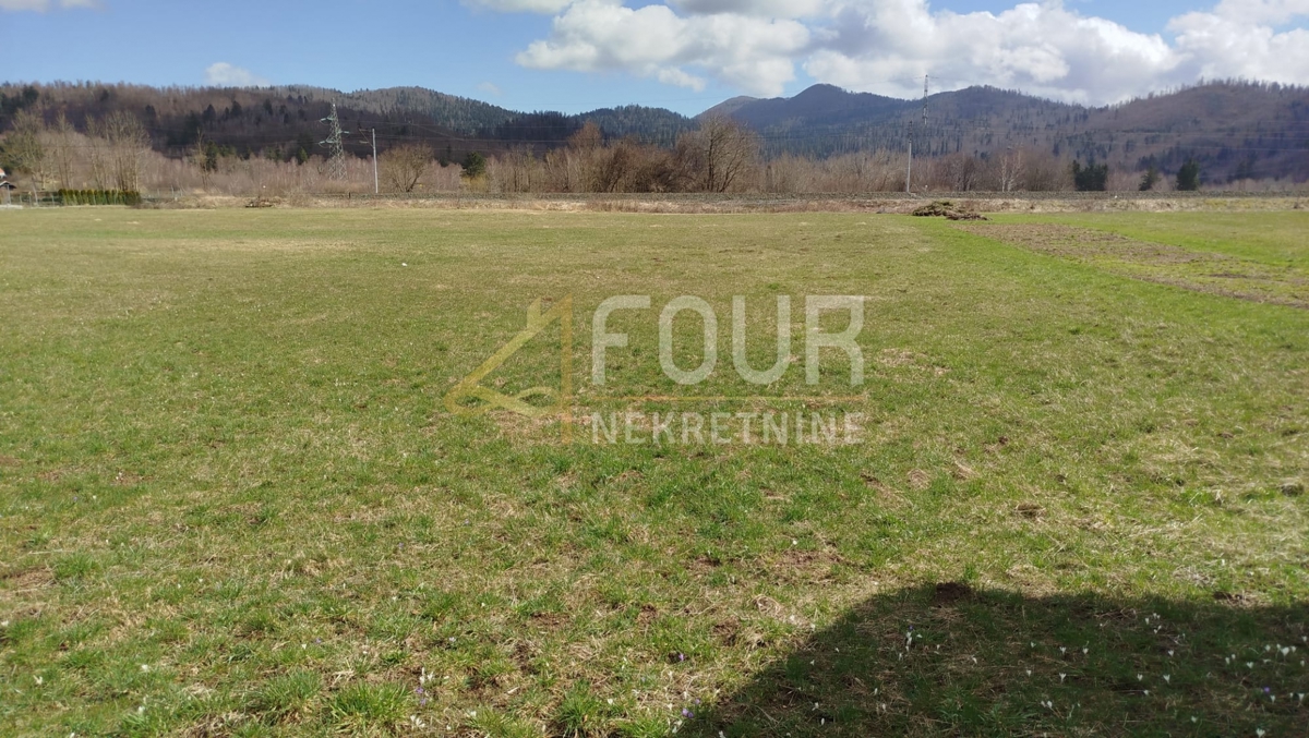 Zemljišče Vrata, Fužine, 303m2